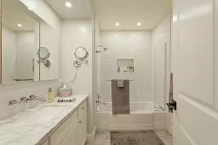 15 W Robinhood Dr, Stockton, CA 95207 - Photo 21