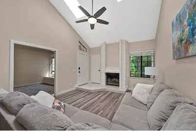 7448 Creekridge Lane, Citrus Heights, CA 95610 - Photo 5