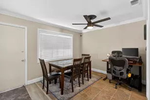 6812 Weddigen Way, North Highlands, CA 95660 - Photo 21