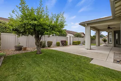 2452 W Belle Glade Lane, Manteca, CA 95336 - Photo 39