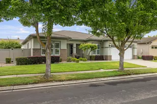 2452 W Belle Glade Ln, Manteca, CA 95336 - Photo 3