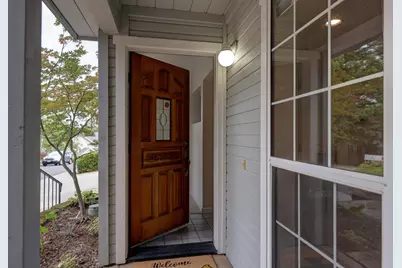 10016 Brentwood Circle, Auburn, CA 95603 - Photo 5