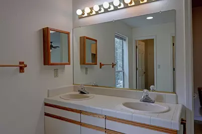 10016 Brentwood Circle, Auburn, CA 95603 - Photo 25