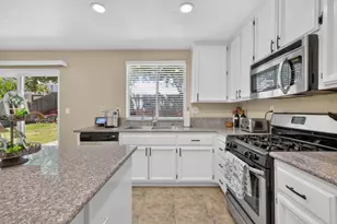 8509 Zachis Way, Antelope, CA 95843 - Photo 17