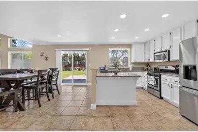 8509 Zachis Way, Antelope, CA 95843 - Photo 17