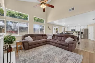 8509 Zachis Way, Antelope, CA 95843 - Photo 9