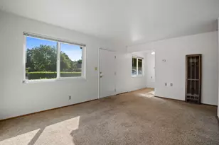 1162 West Circle, Woodland, CA 95695 - Photo 5