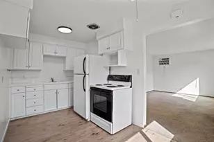 1162 West Circle, Woodland, CA 95695 - Photo 1