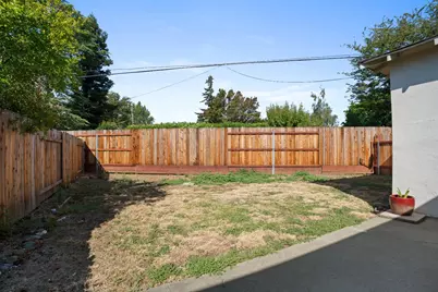 1162 West Circle, Woodland, CA 95695 - Photo 15