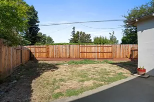 1162 West Circle, Woodland, CA 95695 - Photo 15