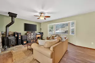 11534 Buckeye Cir, Penn Valley, CA 95946 - Photo 5