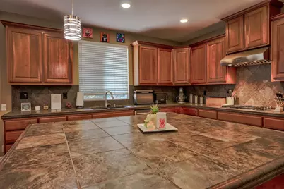 1254 Lurs Court, Merced, CA 95348 - Photo 29