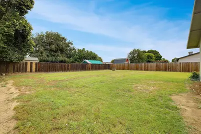 1328 Crest Drive, Yuba City, CA 95993 - Photo 21