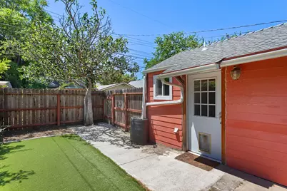 4948 10th Avenue, Sacramento, CA 95820 - Photo 25
