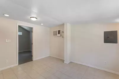 4948 10th Avenue, Sacramento, CA 95820 - Photo 33