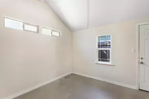 4948 10th Ave, Sacramento, CA 95820 - Photo 35