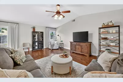 637 Oakborough Avenue, Roseville, CA 95747 - Photo 9