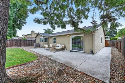 637 Oakborough Avenue, Roseville, CA 95747 - Photo 29