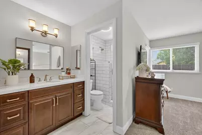 637 Oakborough Avenue, Roseville, CA 95747 - Photo 25
