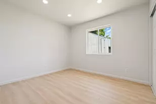 8770 Gerber Rd, Sacramento, CA 95828 - Photo 21