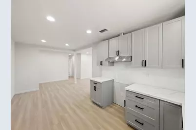 8770 Gerber Road, Sacramento, CA 95828 - Photo 7
