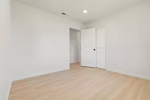 8770 Gerber Rd, Sacramento, CA 95828 - Photo 19