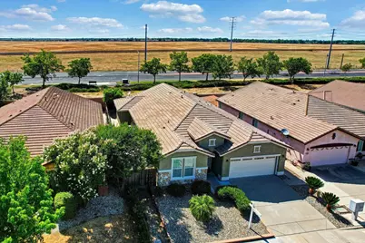 4509 Blossom Ranch Drive, Elk Grove, CA 95757 - Photo 3