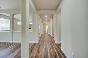 4509 Blossom Ranch Dr, Elk Grove, CA 95757 - Photo 19