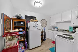 1005 Hawk Ave, Sacramento, CA 95833 - Photo 17