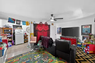 1005 Hawk Ave, Sacramento, CA 95833 - Photo 13