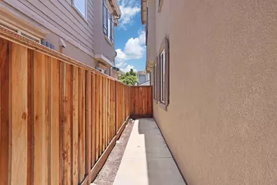3215 Golden Poppy, Stockton, CA 95209 - Photo 33