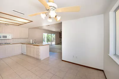 524 Woodside Drive, Woodland, CA 95695 - Photo 7