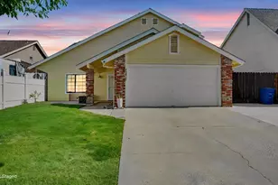 2405 Walnut Park Dr, Modesto, CA 95355 - Photo 1