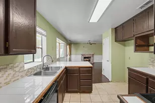 2405 Walnut Park Dr, Modesto, CA 95355 - Photo 19