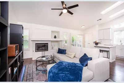 9670 Mizzenmast Court, Elk Grove, CA 95758 - Photo 9