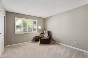 7526 Sun Faire Ln, Sacramento, CA 95828 - Photo 21
