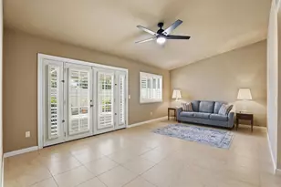 7526 Sun Faire Ln, Sacramento, CA 95828 - Photo 15