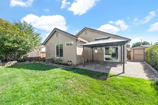 8412 Pinyon Pine Pl, Antelope, CA 95843 - Photo 23