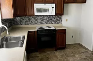 1521 La Cresenta Ct, Yuba City, CA 95993 - Photo 7