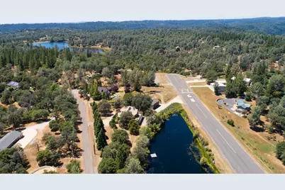 9030 Orval Beckett Court, Placerville, CA 95667 - Photo 35