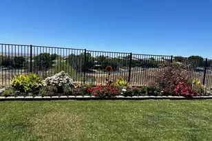 8020 Damico Dr, El Dorado Hills, CA 95762 - Photo 33