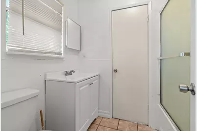 221 Alturas, Modesto, CA 95351 - Photo 29