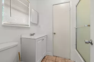 221 Alturas, Modesto, CA 95351 - Photo 29