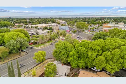 221 Alturas, Modesto, CA 95351 - Photo 9