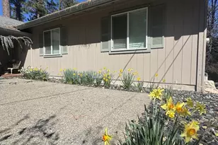 13077 Wells Fargo Dr, Groveland, CA 95321 - Photo 9