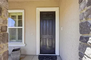6813 Vilamoura Way, Elk Grove, CA 95757 - Photo 3