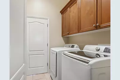 6813 Vilamoura Way, Elk Grove, CA 95757 - Photo 49