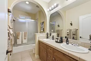 6813 Vilamoura Way, Elk Grove, CA 95757 - Photo 31