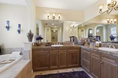 6813 Vilamoura Way, Elk Grove, CA 95757 - Photo 41