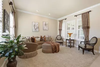 6813 Vilamoura Way, Elk Grove, CA 95757 - Photo 5